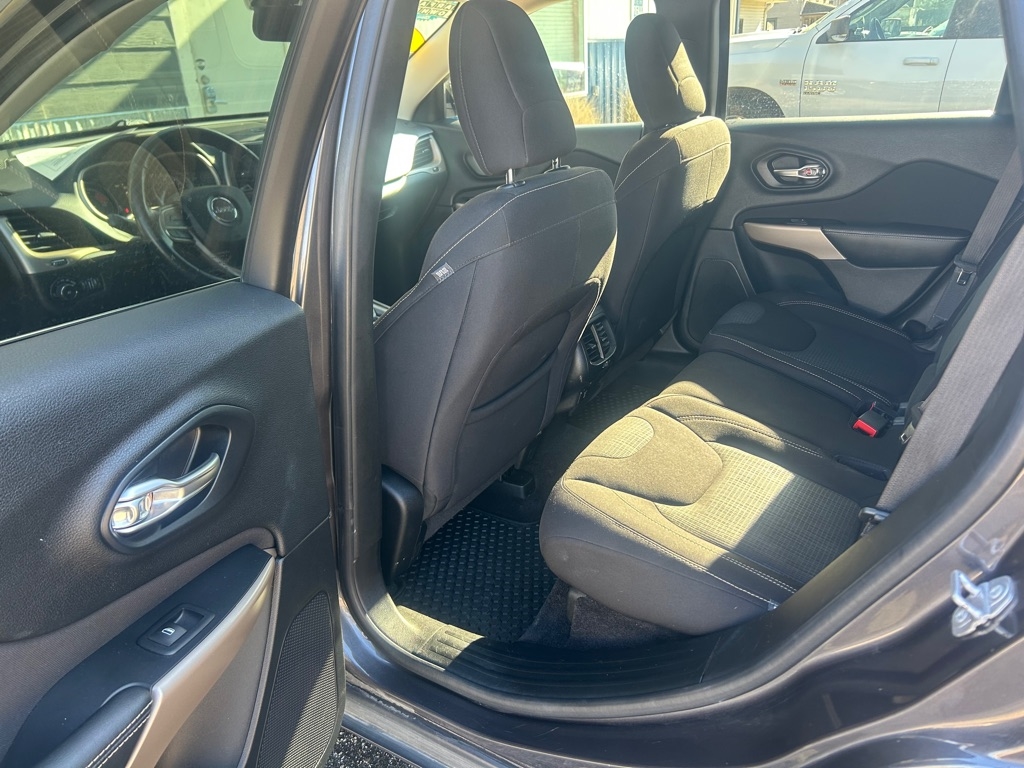 Jeep Cherokee Latitude 4WD 2017