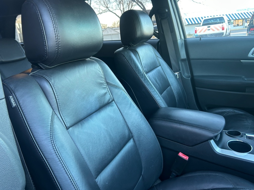 Ford Explorer XLT FWD 2014