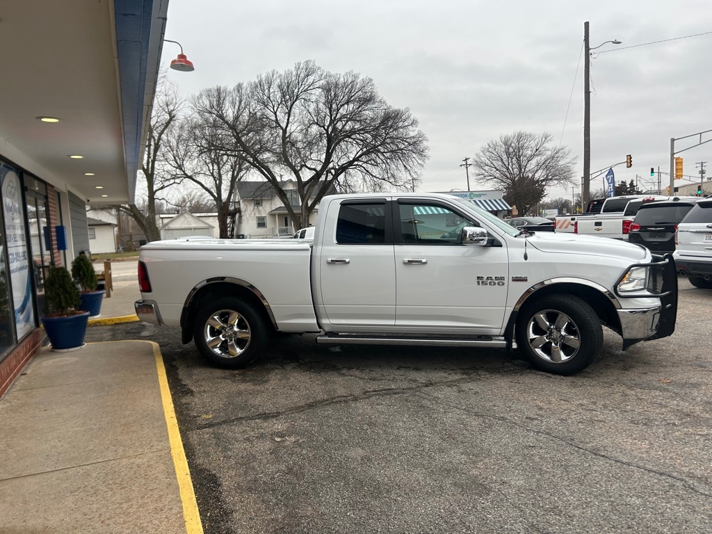 RAM 1500 Lone Star 4x2 Quad Cab 6'4" Box 2014
