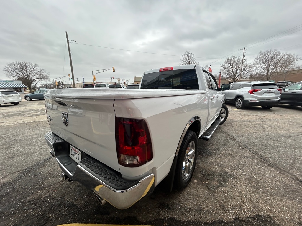 RAM 1500 Lone Star 4x2 Quad Cab 6'4" Box 2014