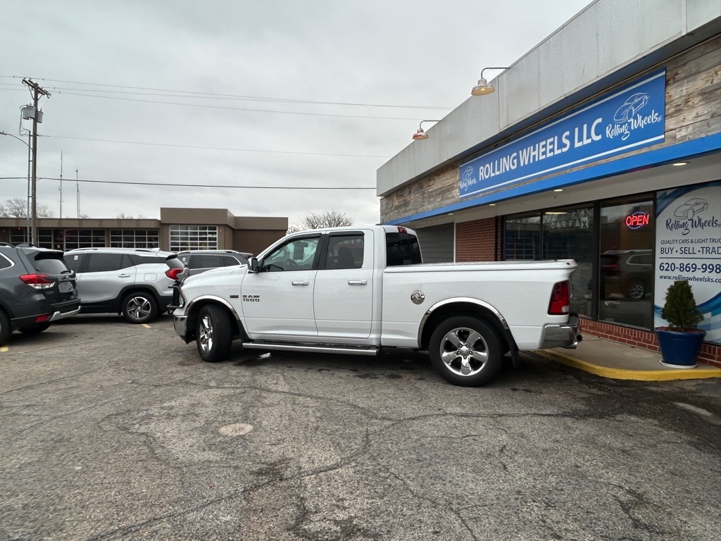 RAM 1500 Lone Star 4x2 Quad Cab 6'4" Box 2014