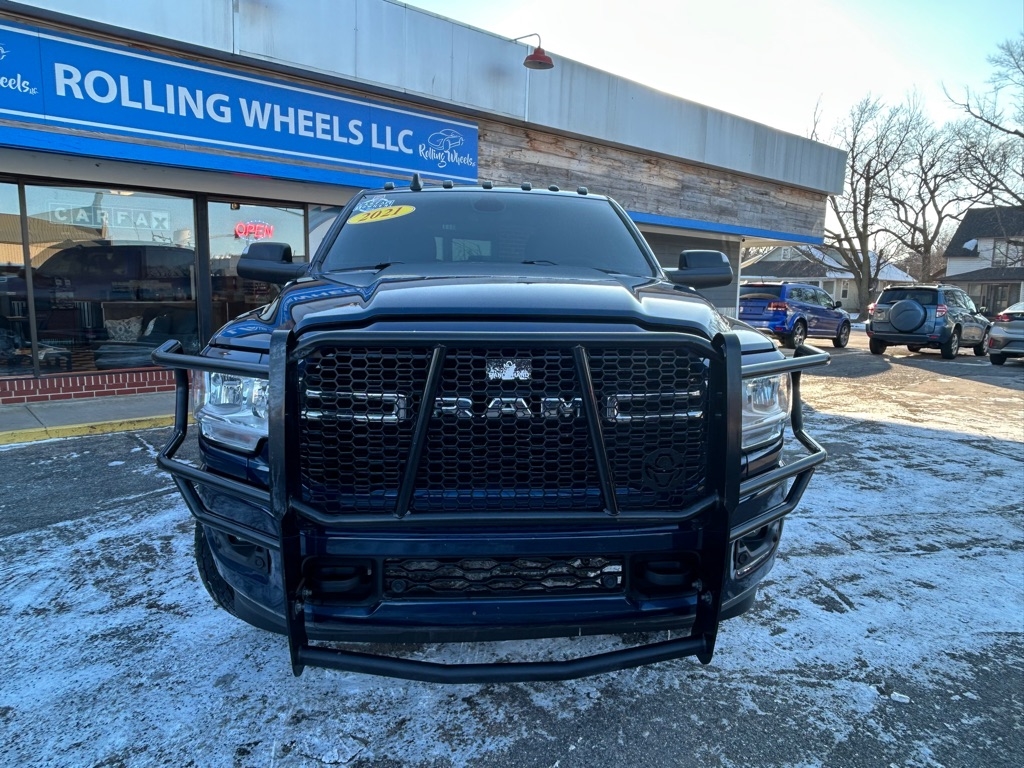 RAM 2500 Big Horn 4x4 Crew Cab 6'4" Box 2021