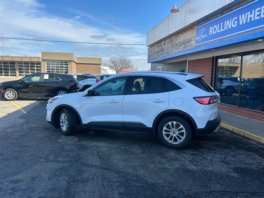 Ford Escape Hybrid SE Sport 2021