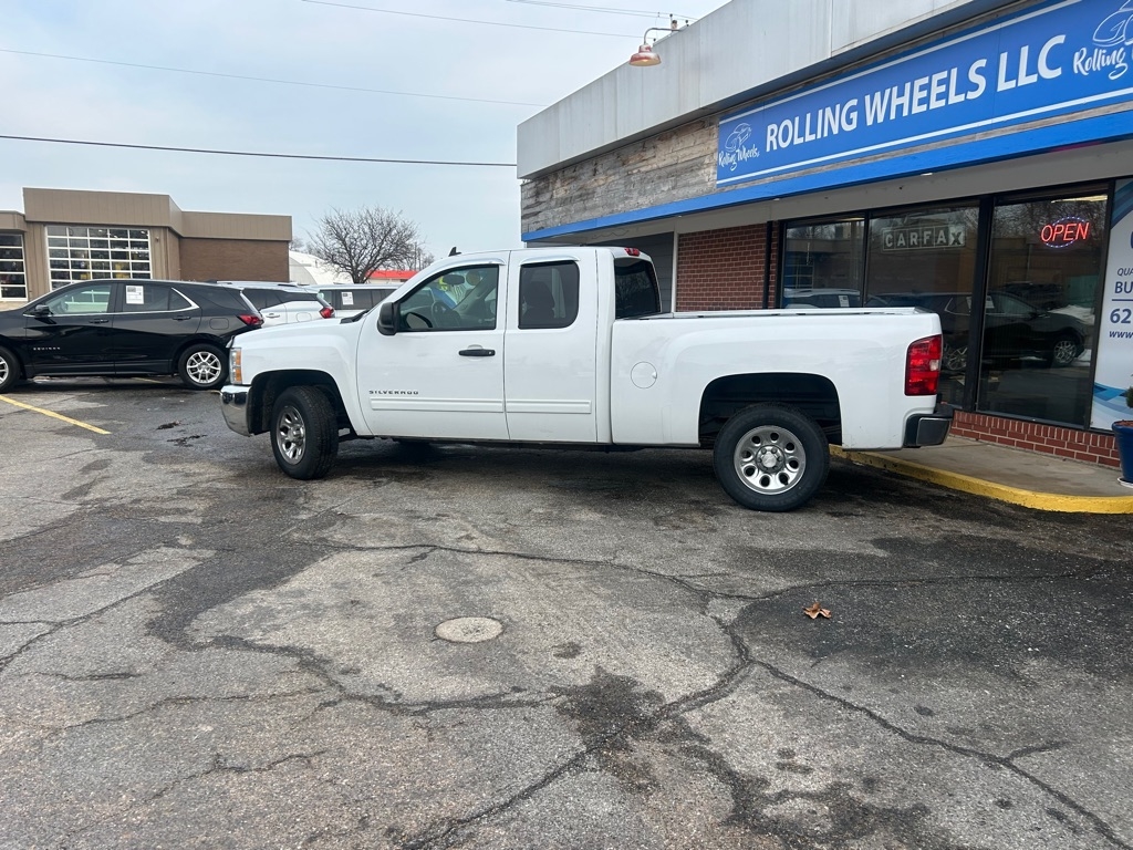 Chevrolet Silverado 1500 LS Extended Cab 2WD 2013