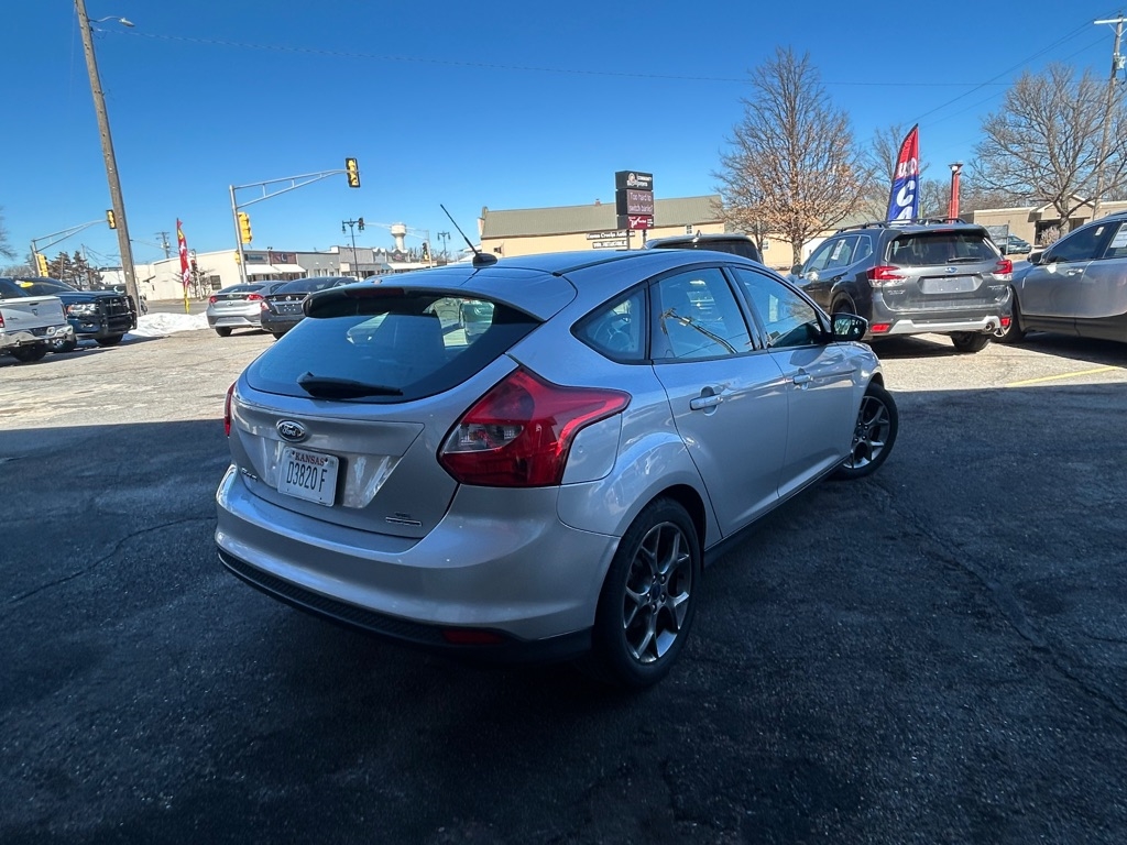 Ford Focus SE Hatch 2014