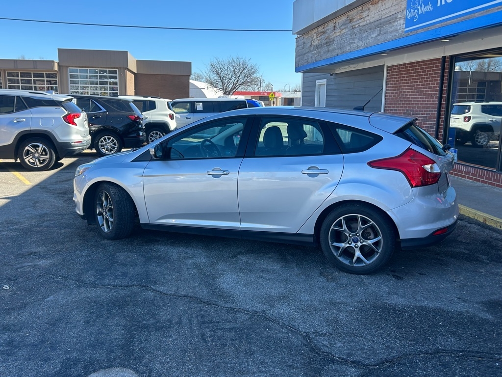 Ford Focus SE Hatch 2014