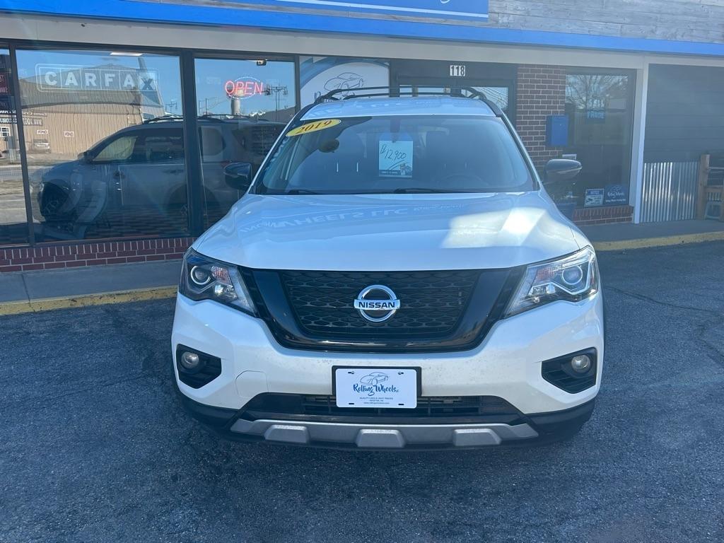 Nissan Pathfinder Rock Creek 4WD 2019