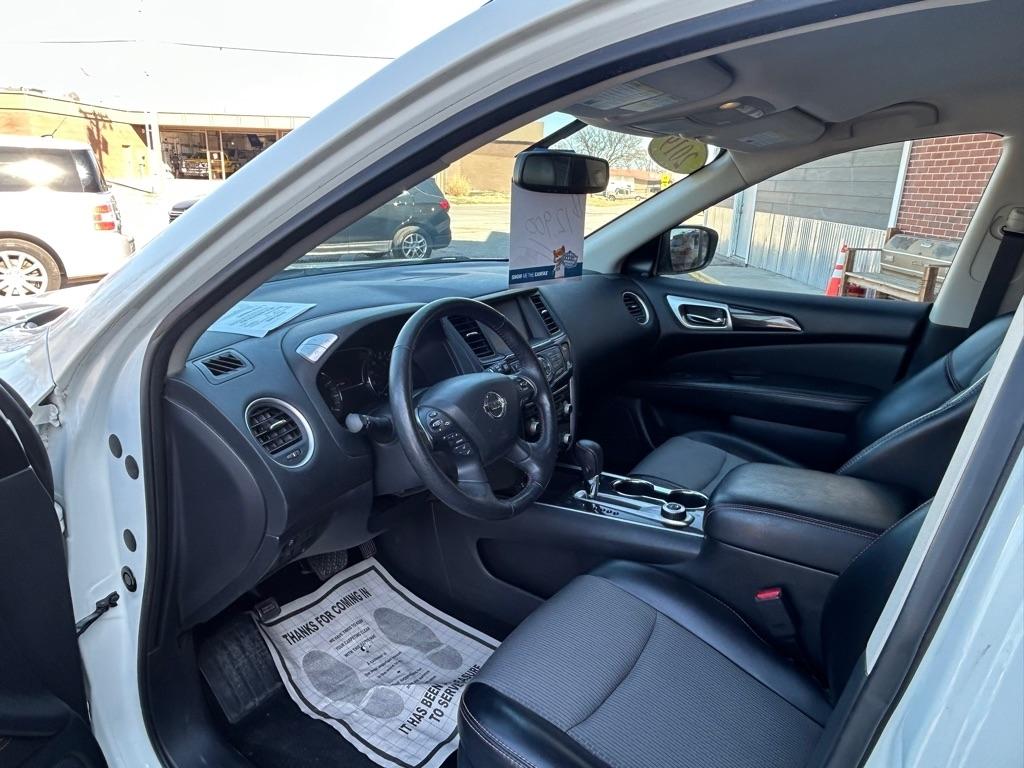 Nissan Pathfinder Rock Creek 4WD 2019