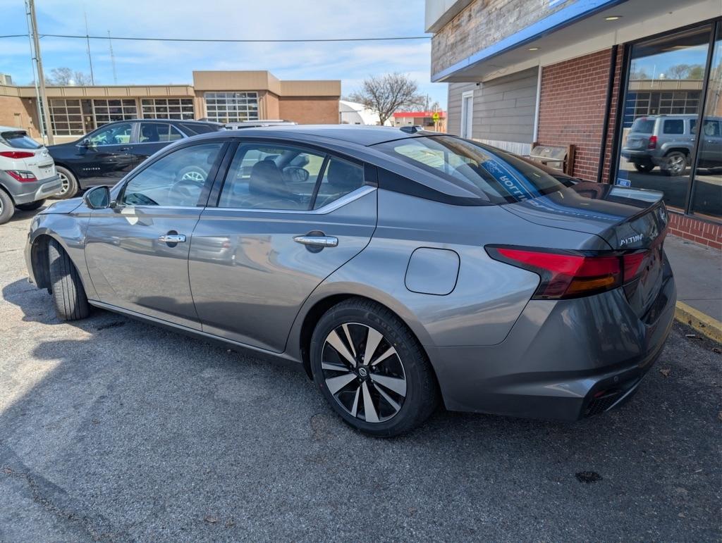 Nissan Altima 2.5 SL 2020