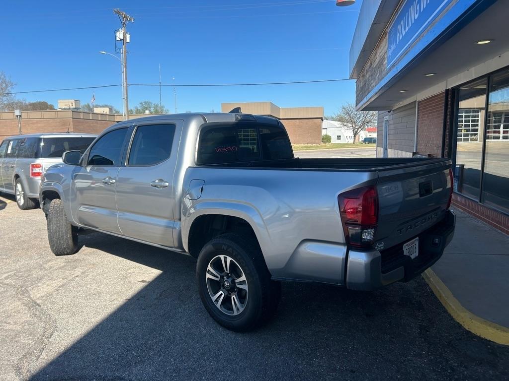Toyota Tacoma SR5 Double Cab Long Bed I4 6AT 2WD 2018