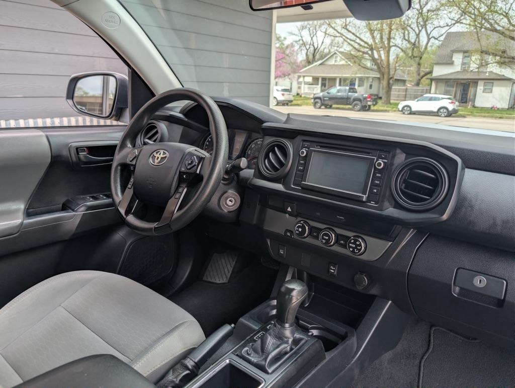 Toyota Tacoma SR5 Double Cab Long Bed I4 6AT 2WD 2018