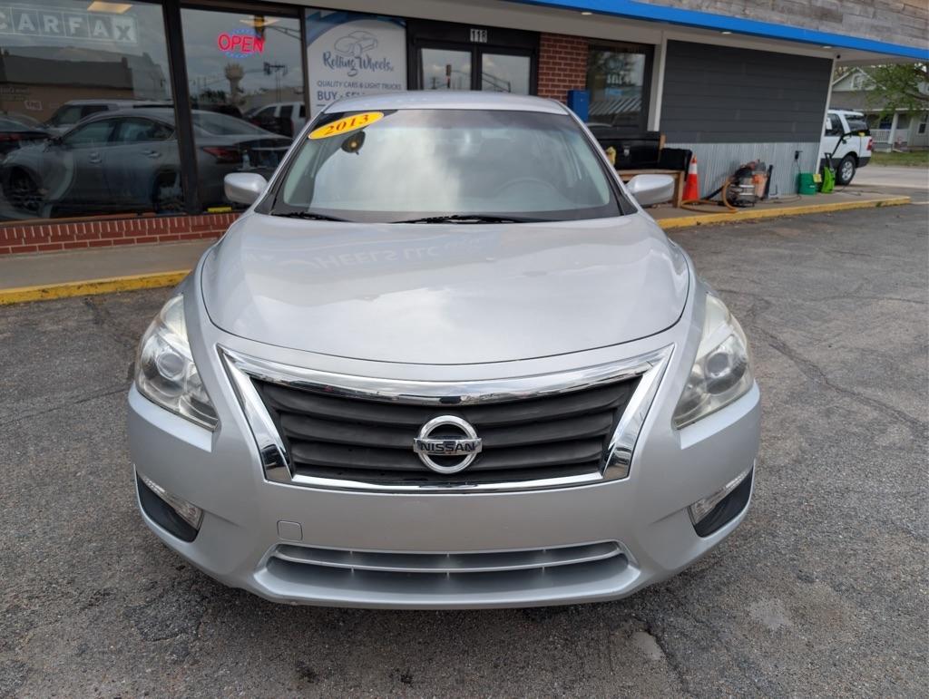 Nissan Altima 2.5 2013