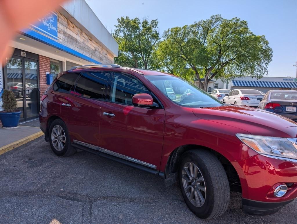 Nissan Pathfinder SL 4WD 2015