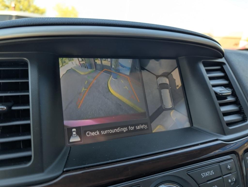 Nissan Pathfinder SL 4WD 2015