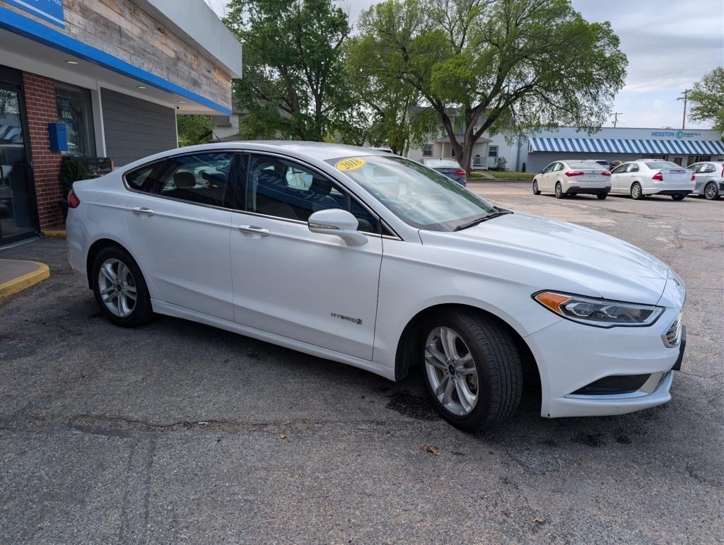 Ford Fusion Hybrid SE 2018