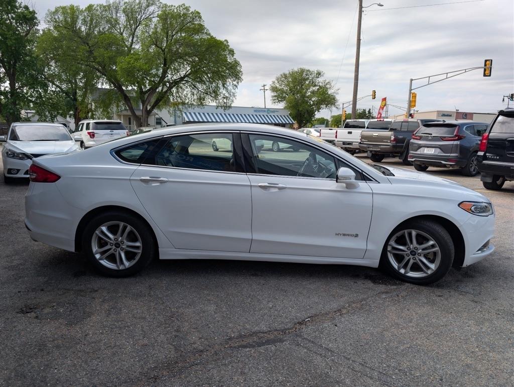 Ford Fusion Hybrid SE 2018
