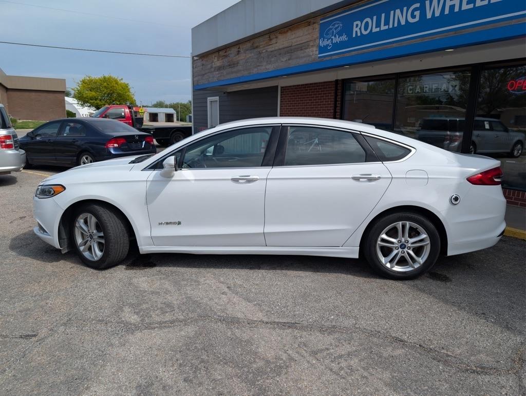 Ford Fusion Hybrid SE 2018