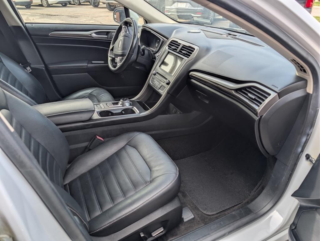 Ford Fusion Hybrid SE 2018