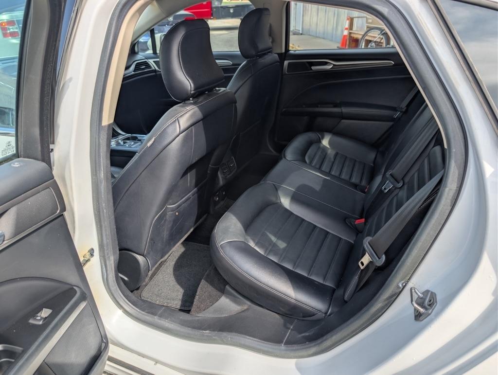 Ford Fusion Hybrid SE 2018