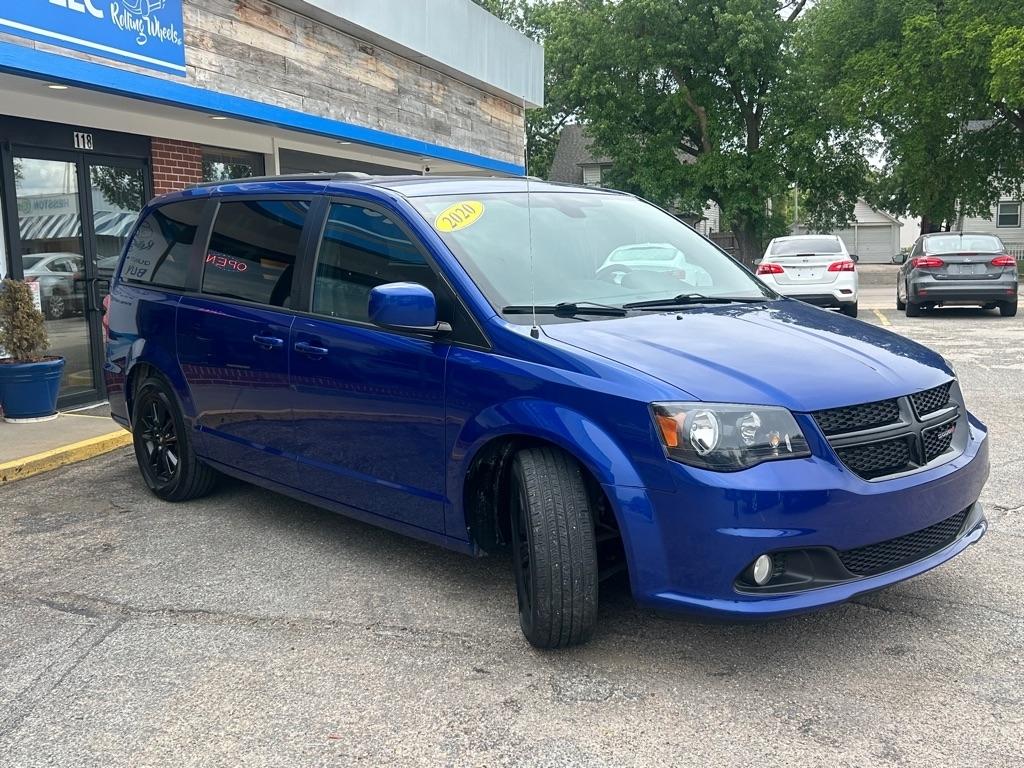 Dodge Grand Caravan SE 2020