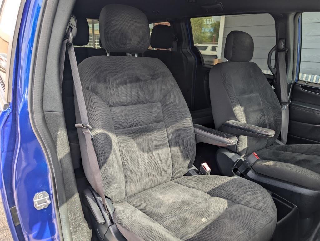 Dodge Grand Caravan SE 2020