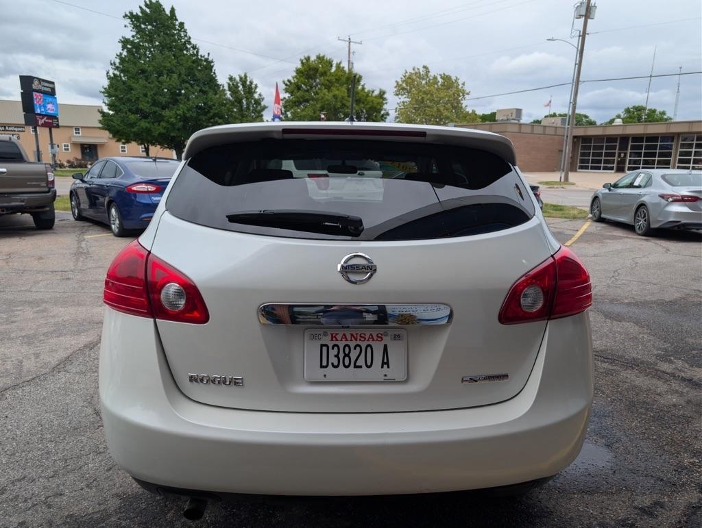 Nissan Rogue S 2WD 2013