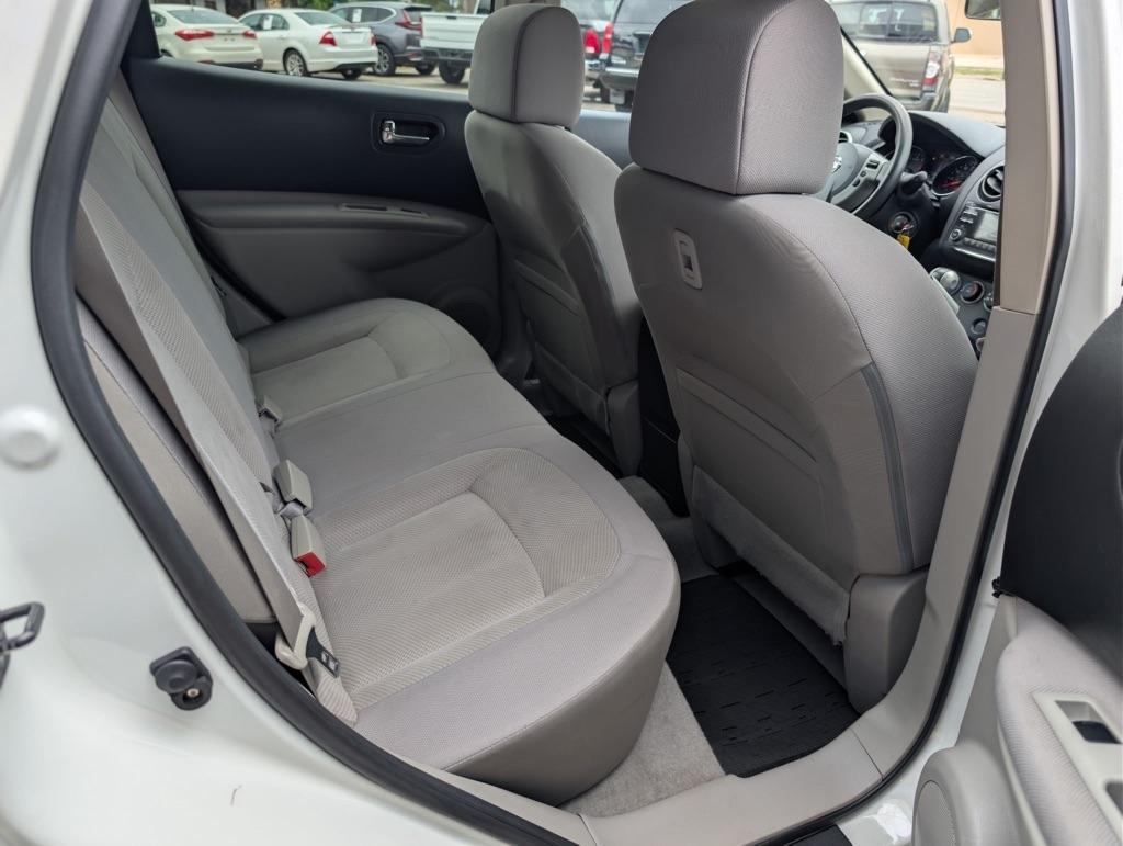 Nissan Rogue S 2WD 2013