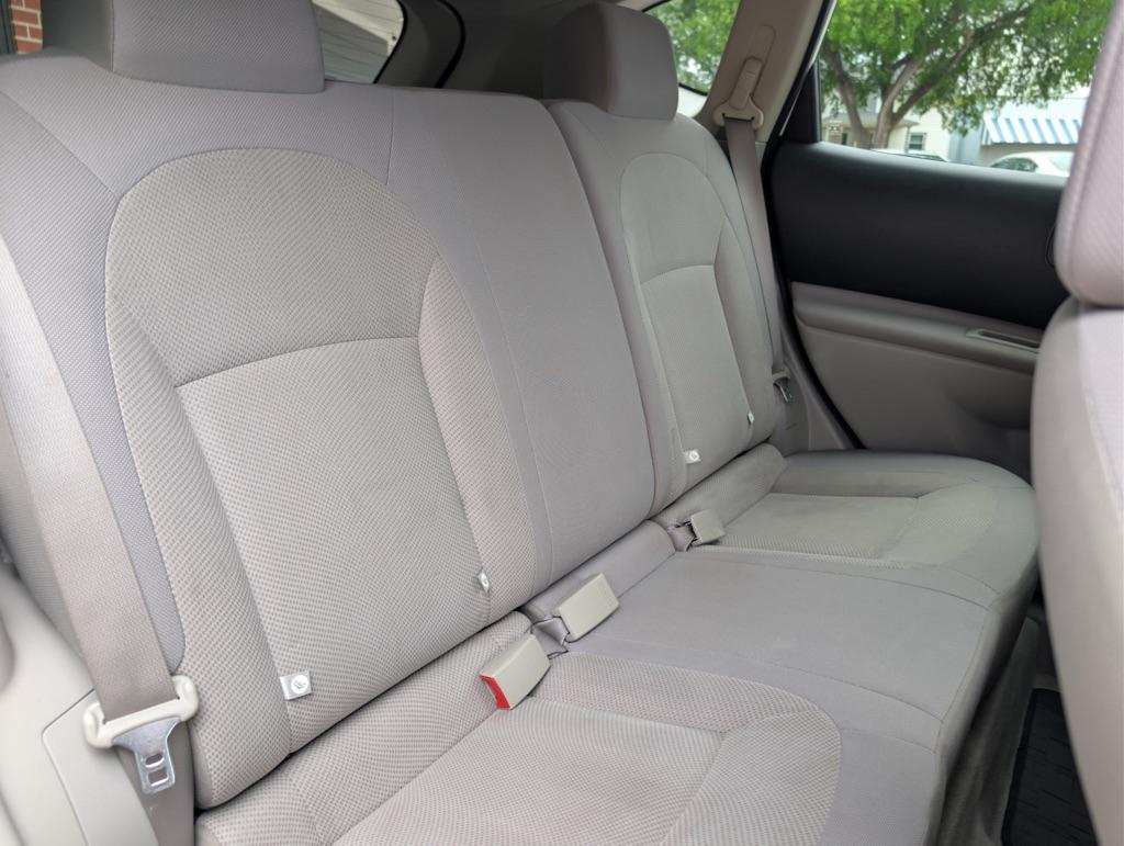 Nissan Rogue S 2WD 2013