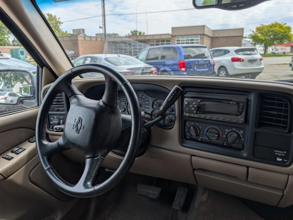 Chevrolet Silverado 1500 Ext. Cab Short Bed 2WD 2001