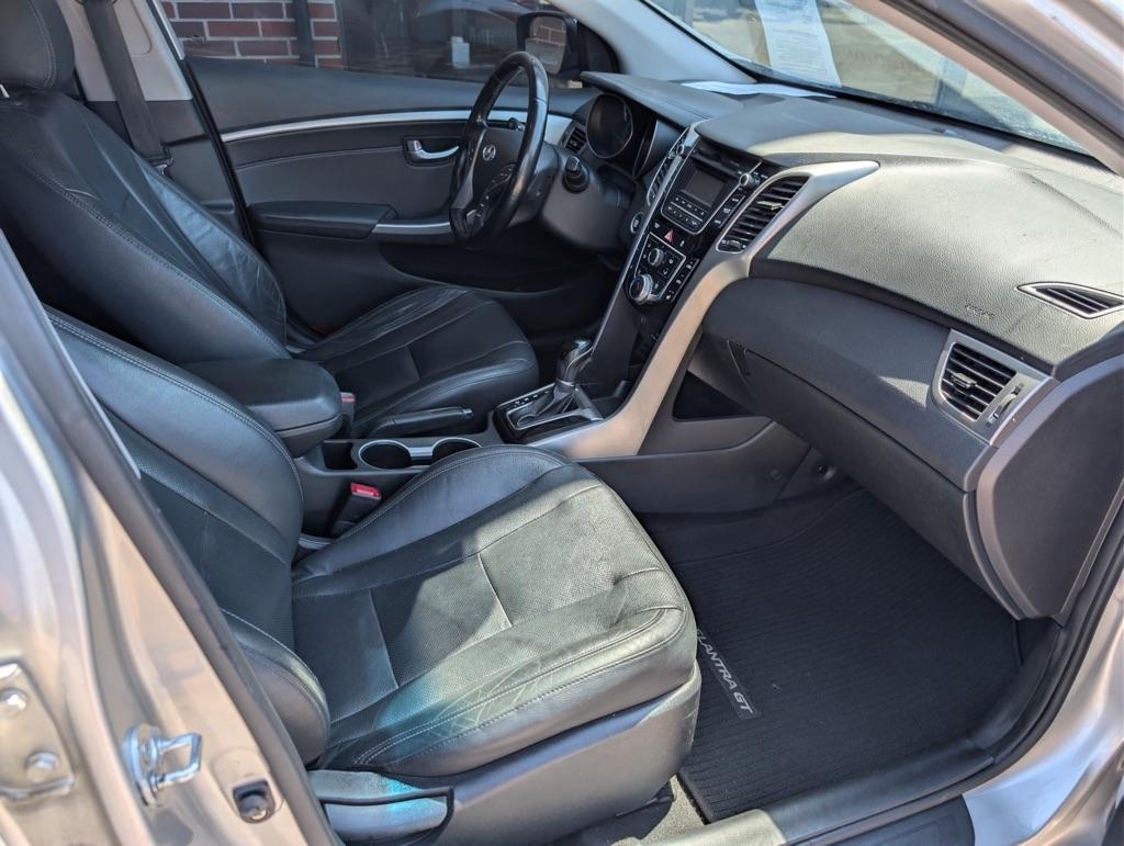 Hyundai Elantra GT A/T 2014