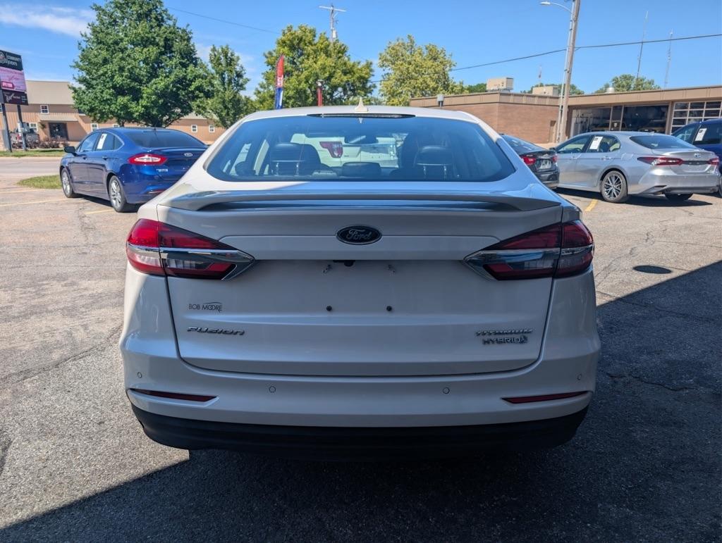 Ford Fusion Hybrid Titanium 2019