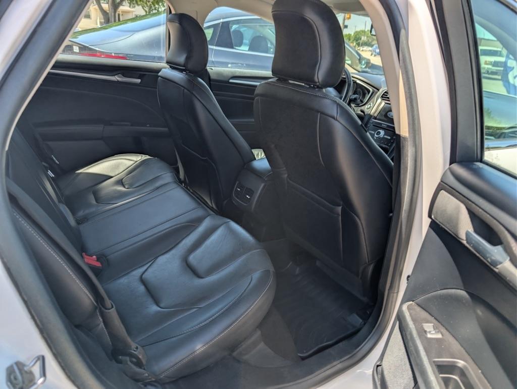 Ford Fusion Hybrid Titanium 2019
