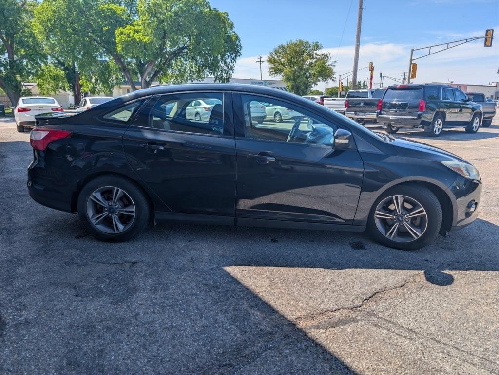 Ford Focus SE Sedan 2014