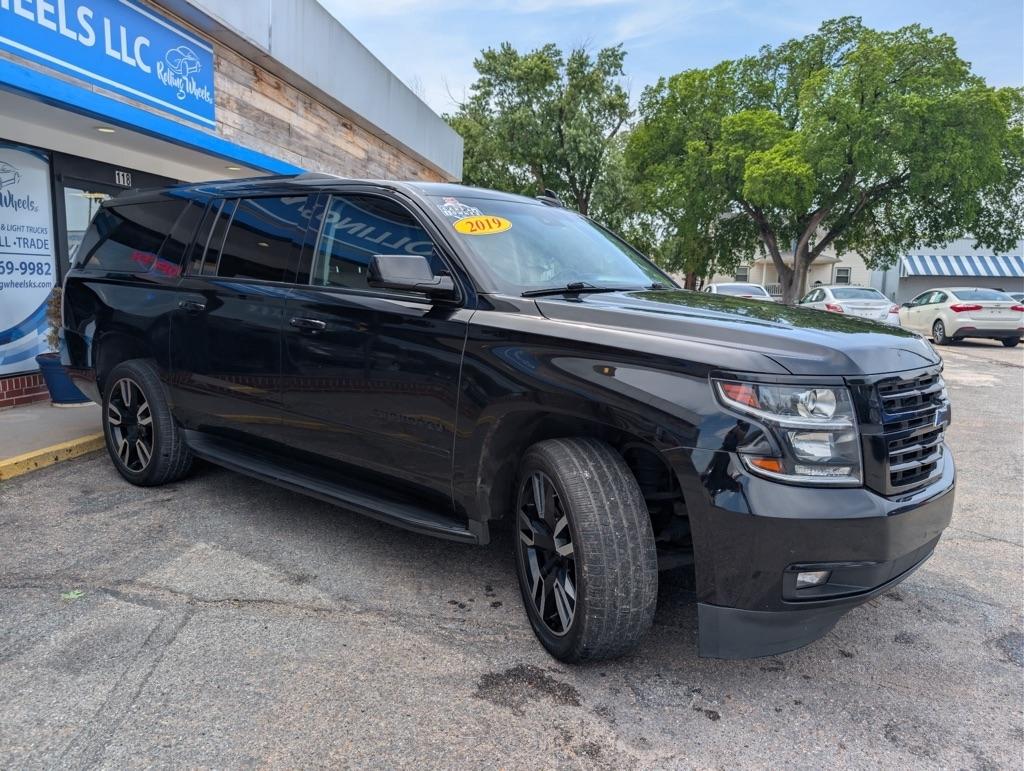 Chevrolet Suburban  2019