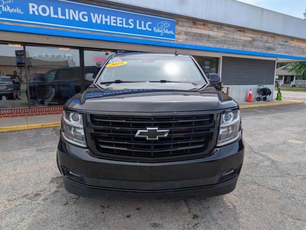 Chevrolet Suburban  2019