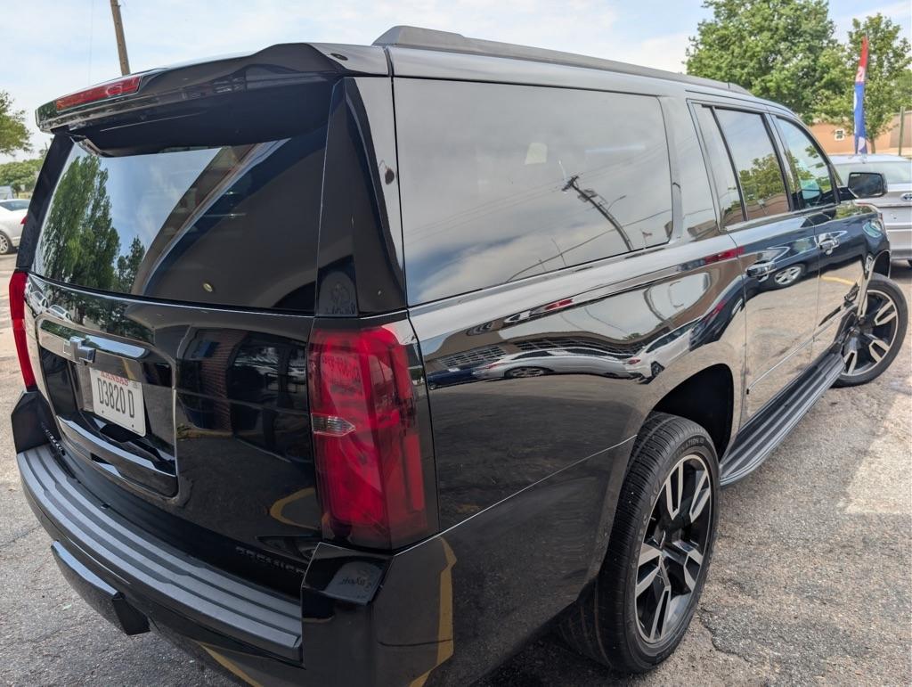 Chevrolet Suburban  2019