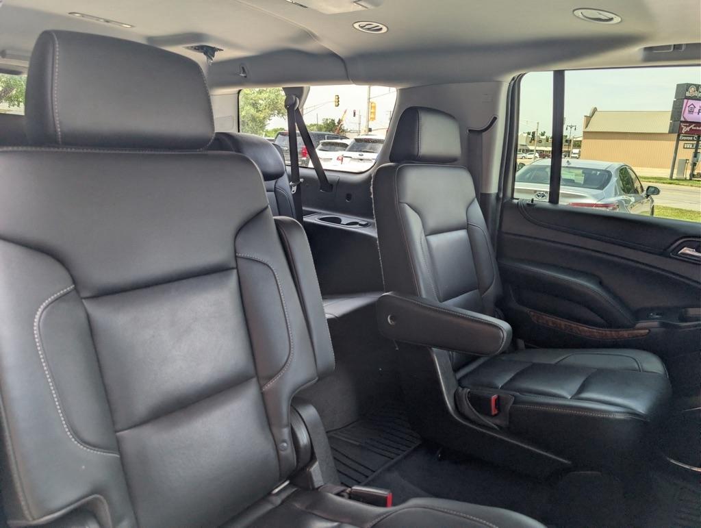 Chevrolet Suburban  2019