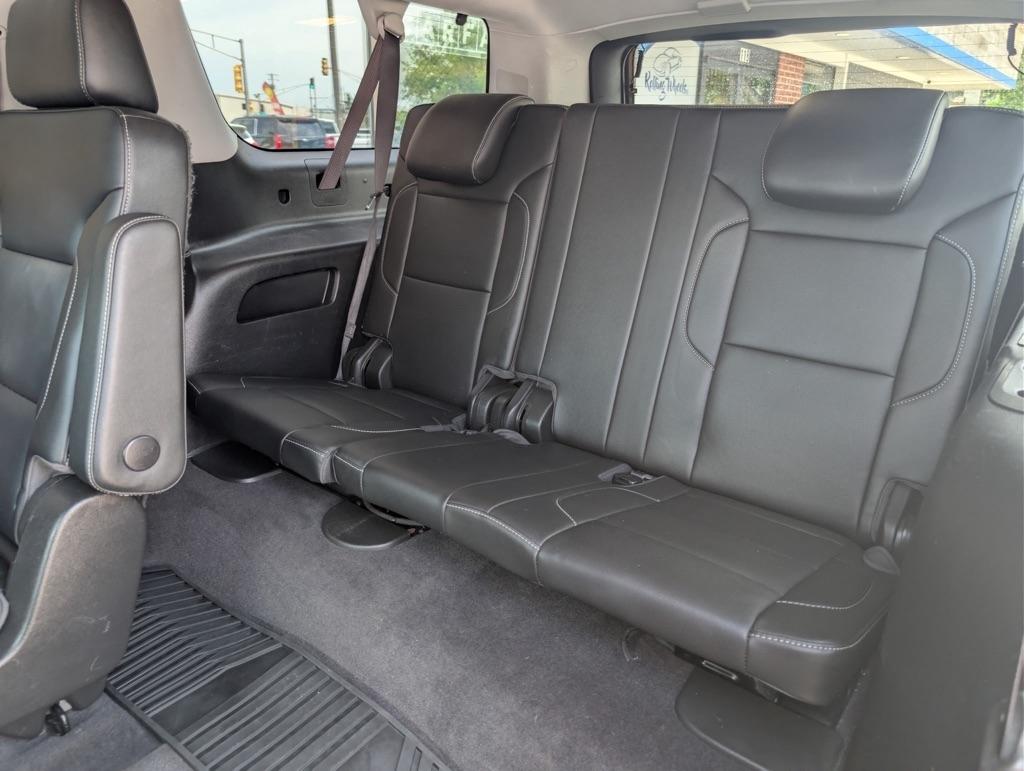 Chevrolet Suburban  2019
