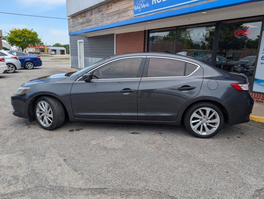 Acura ILX 8-Spd AT 2016