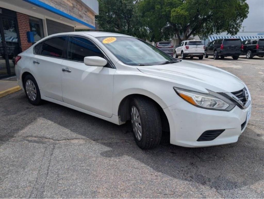 Nissan Altima 2.5 S 2016