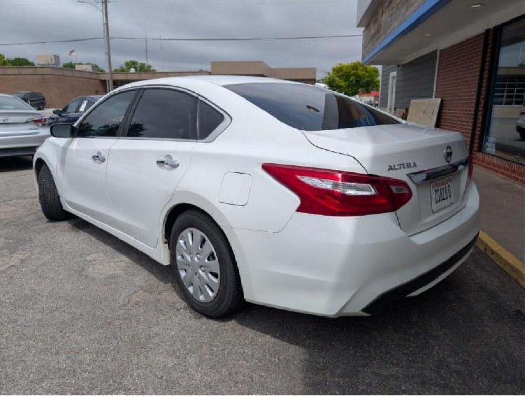 Nissan Altima 2.5 S 2016
