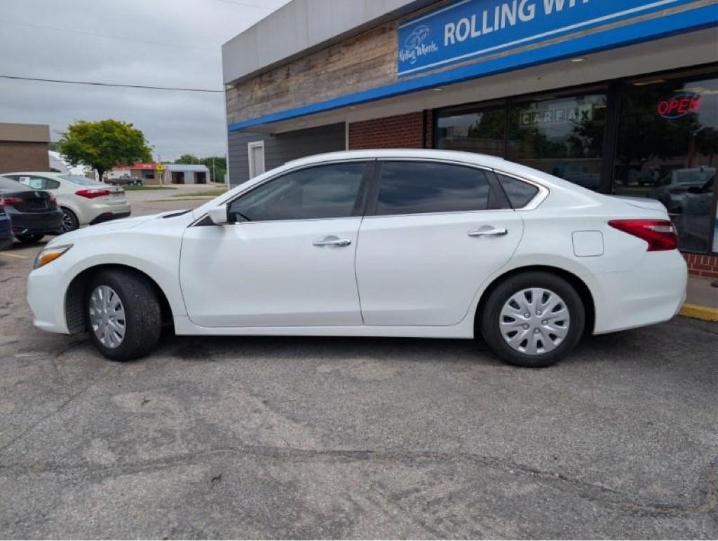 Nissan Altima 2.5 S 2016