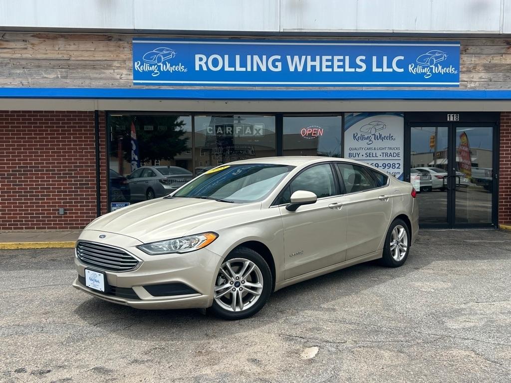 Ford Fusion Hybrid S 2018