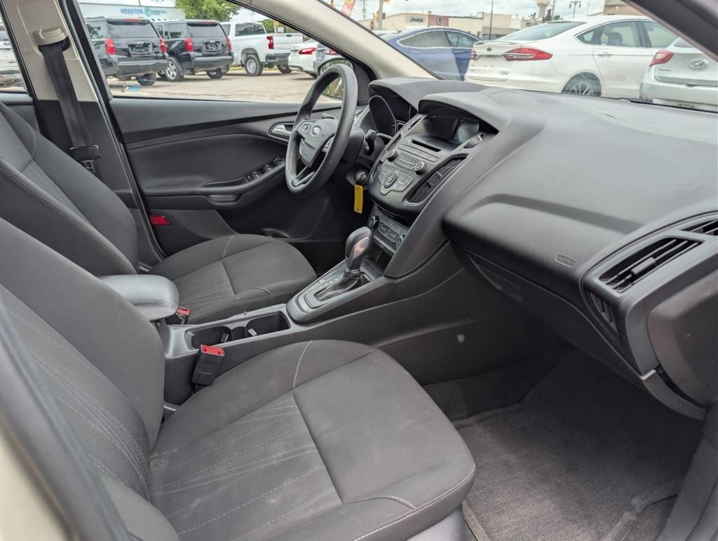 Ford Focus SE Sedan 2017