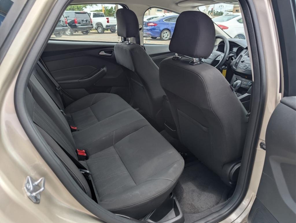 Ford Focus SE Sedan 2017