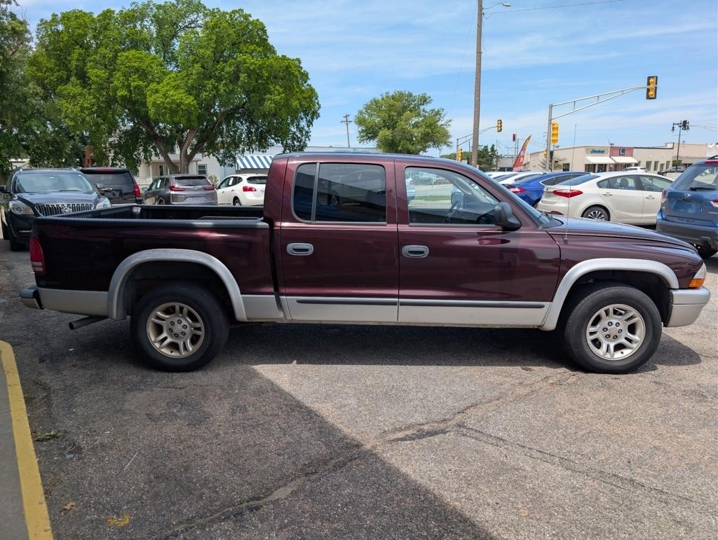 Dodge Dakota SLT Quad Cab 2WD 2004