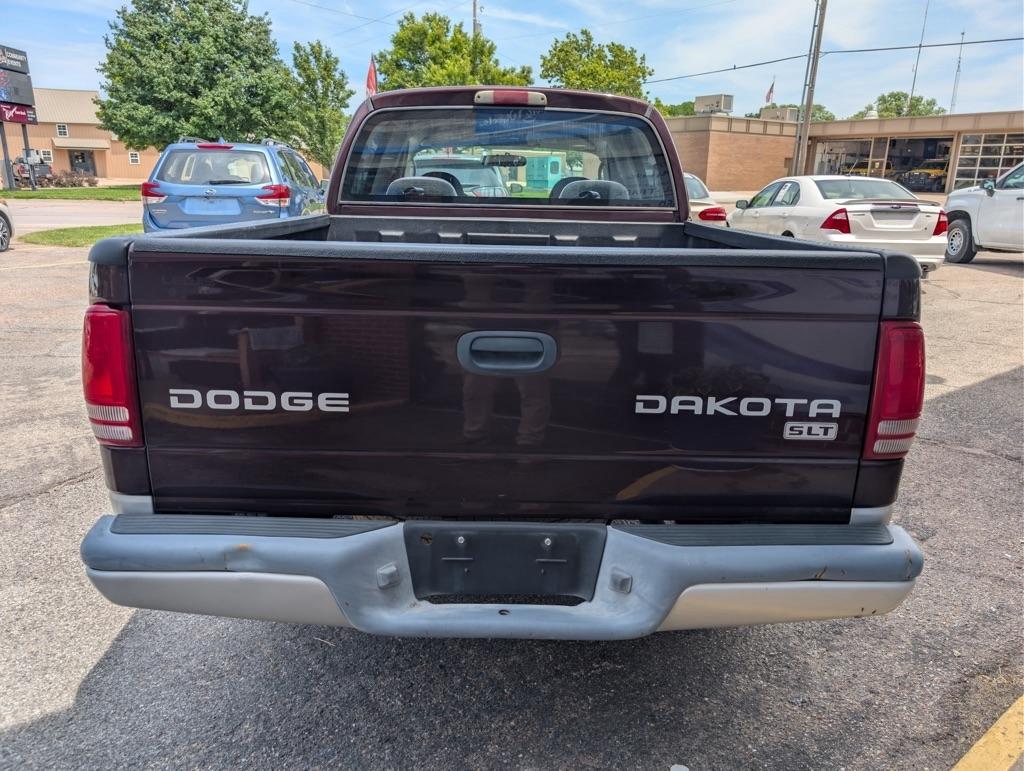 Dodge Dakota SLT Quad Cab 2WD 2004