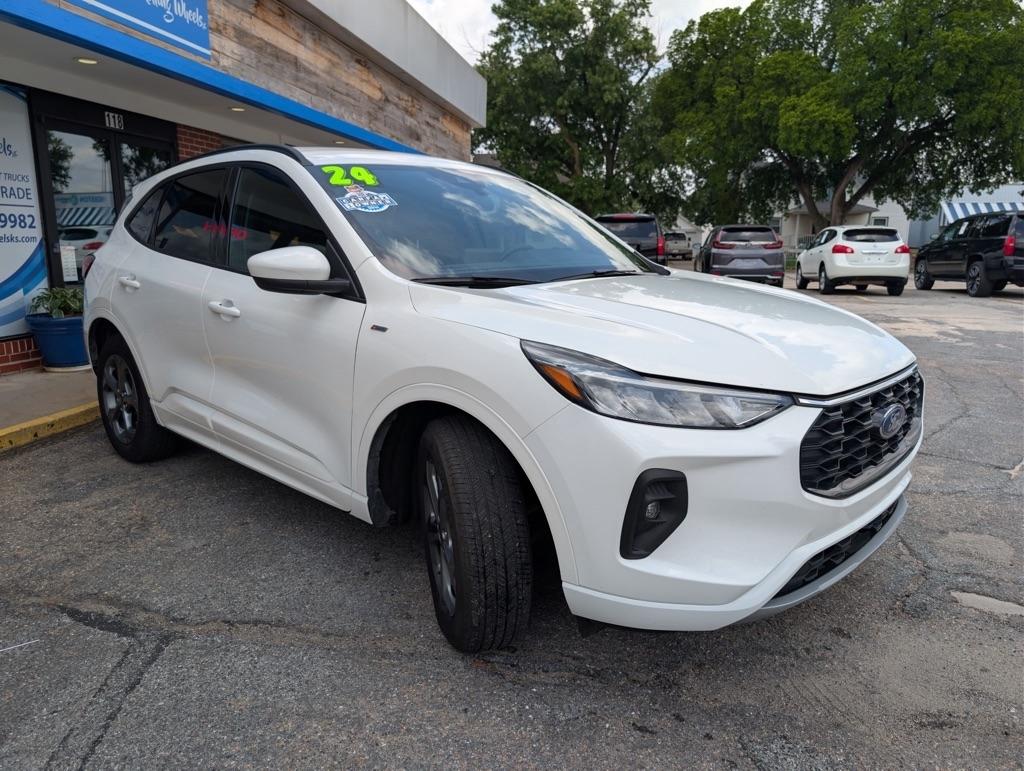 Ford Escape ST-Line Select  Hybrid AWD 2024