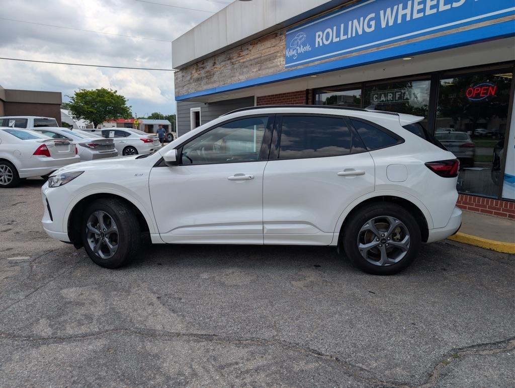 Ford Escape ST-Line Select  Hybrid AWD 2024