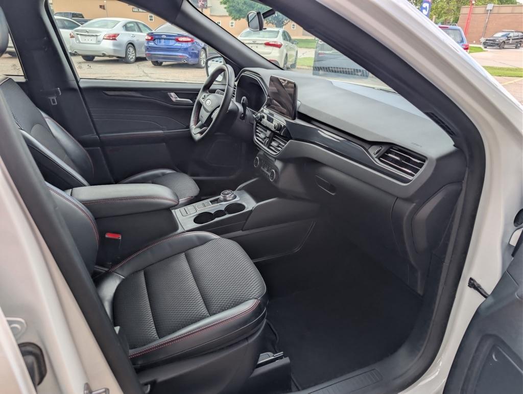Ford Escape ST-Line Select  Hybrid AWD 2024